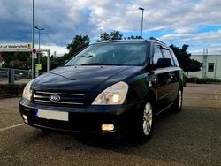 Schwarz Gebraucht 2009 Kia Carnival Van / Kleinbus | 4.599 € (Teuer)