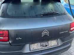 Grau Gebraucht 2017 Citroën C4 Cactus PureTech Kleinwagen | 8.500 € (Guter Preis)