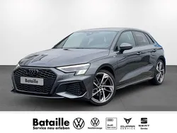 Grau Gebraucht 2023 Audi A3 Sportback S-Line Limousine | 31.970 € (Fairer Preis)