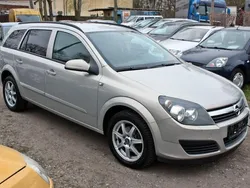 Beige Gebraucht 2006 Opel Astra Edition Kombi | 2.999 € (Etwas zu teuer)