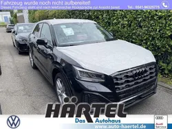 Mythosschwarz (black), metallic Neu 2025 Audi Q2 S-Line SUV | 33.900 € (Superpreis)