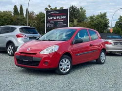 Rot Gebraucht 2012 Renault Clio III Kleinwagen | 5.450 € (Teuer)