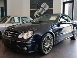 Blau Gebraucht 2008 Mercedes CLK63 AMG AMG Cabrio | 30.850 €