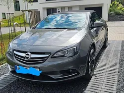 Grau Gebraucht 2017 Opel Cascada Active Cabrio | 16.000 € (Fairer Preis)