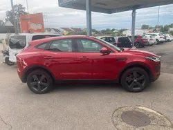 Rot Gebraucht 2018 Jaguar E-Pace S SUV | 19.900 € (Guter Preis)