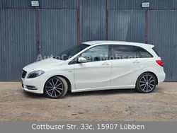 Weiß Gebraucht 2012 Mercedes B200 Edition 1 Van / Kleinbus | 12.980 € (Teuer)