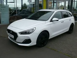 Weiß Gebraucht 2020 Hyundai i30 Kombi | 15.950 € (Fairer Preis)