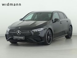 Metalliclack kosmosschwarz Gebraucht 2025 Mercedes A180 Night Limousine | 38.900 €