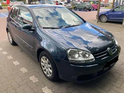 Blau Gebraucht 2005 VW Golf V Comfortline Limousine | 2.200 € (Superpreis)