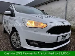 Weiß Gebraucht 2017 Ford Grand C-Max Trend Van / Kleinbus | 5.075 € (Superpreis)
