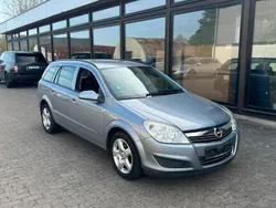 Grau Gebraucht 2007 Opel Astra Kombi | 2.750 € (Guter Preis)