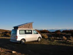 Silber Gebraucht 2005 VW T5 California Van | 20.000 €