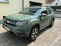 Grün Gebraucht 2023 Dacia Duster Journey SUV | 21.400 € (Fairer Preis)