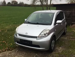 Silber Gebraucht 2007 Daihatsu Sirion Kleinwagen | 3.750 € (Etwas zu teuer)