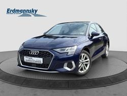 Navarrablau Gebraucht 2022 Audi A3 Sportback Ambiente Limousine | 24.480 € (Guter Preis)
