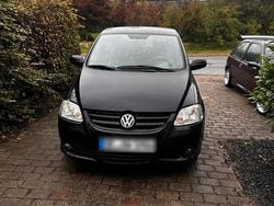 Schwarz Gebraucht 2011 VW Fox Style Kleinwagen | 1.650 € (Superpreis)