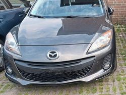 Grau Gebraucht 2012 Mazda 3 Edition Limousine | 5.600 € (Fairer Preis)