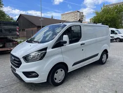 Weiß Gebraucht 2019 Ford Transit Custom Van / Kleinbus | 13.923 € (Fairer Preis)