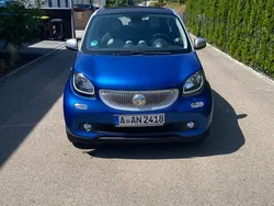 Blau Gebraucht 2015 Smart ForFour Passion Limousine | 6.450 € (Guter Preis)