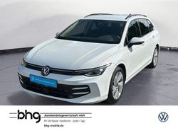 Weiß Gebraucht 2024 VW Golf VIII Life Kombi | 22.350 € (Superpreis)