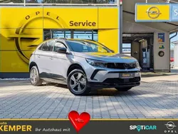 Grau Gebraucht 2023 Opel Grandland X SUV | 27.850 € (Etwas zu teuer)