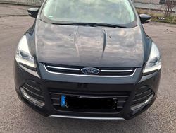 Schwarz Gebraucht 2016 Ford Kuga SUV | 13.800 € (Fairer Preis)