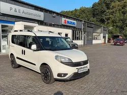 Weiß Gebraucht 2018 Fiat Doblò Lounge Van / Kleinbus | 12.690 € (Fairer Preis)