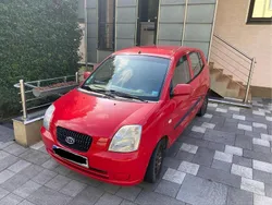 Rot Gebraucht 2007 Kia Picanto 2 Kleinwagen | 1.600 € (Guter Preis)