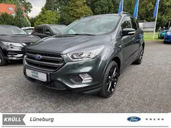 Grün Gebraucht 2019 Ford Kuga ST-Line SUV | 16.997 € (Fairer Preis)