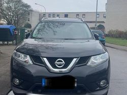 Schwarz Gebraucht 2016 Nissan X-Trail SUV | 11.000 €