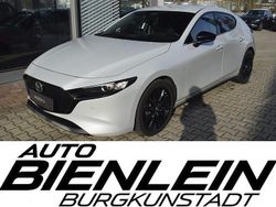 Weiß Gebraucht 2025 Mazda 3 Homura-Line Limousine | 23.900 € (Superpreis)