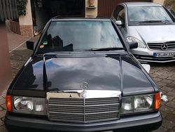 Blau Gebraucht 1993 Mercedes 190 Sportline Limousine | 25.999 €