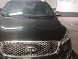 Schwarz Gebraucht 2016 Kia Sorento SUV | 22.350 € (Fairer Preis)