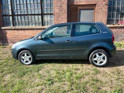 Grau Gebraucht 2006 VW Polo Goal Kleinwagen | 1.600 € (Teuer)