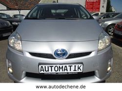 Silber Gebraucht 2011 Toyota Prius Life Kleinwagen | 8.950 € (Fairer Preis)