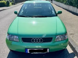 Grün Gebraucht 1999 Audi A3 Limousine | 1.795 € (Guter Preis)