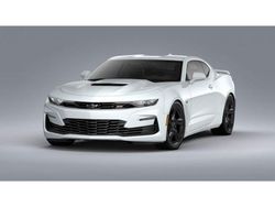 Summit white Gebraucht 2024 Chevrolet Camaro Coupé | 56.900 €