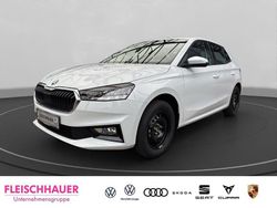 Weiss Neu 2025 Skoda Fabia Essence Limousine | 18.580 € (Fairer Preis)