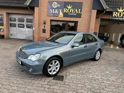 Grau Gebraucht 2005 Mercedes C220 Limousine | 7.800 € (Teuer)