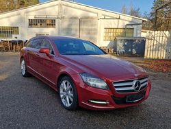 Rot Gebraucht 2013 Mercedes CLS350 Kombi | 14.999 € (Fairer Preis)