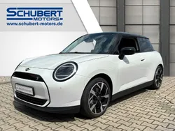 Weiß Gebraucht 2025 Mini Cooper SE Kleinwagen | 36.990 €