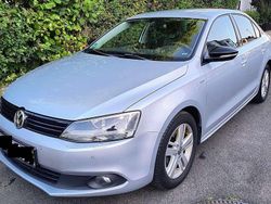 Silber Gebraucht 2012 VW Jetta Match Limousine | 6.000 € (Fairer Preis)