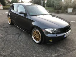 Grau Gebraucht 2006 BMW 130 Kleinwagen | 9.990 € (Fairer Preis)