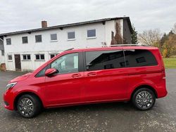 Rot Gebraucht 2018 Mercedes V250 Van / Kleinbus | 34.500 € (Superpreis)
