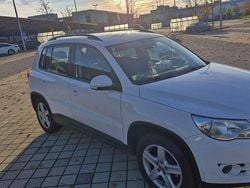 Weiß Gebraucht 2011 VW Tiguan Freestyle SUV | 5.499 € (Superpreis)