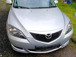Silber Gebraucht 2004 Mazda 3 Limousine | 1.800 € (Fairer Preis)