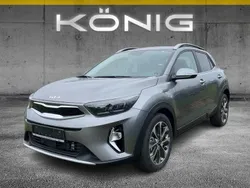 Grau Gebraucht 2024 Kia Stonic 4 SUV | 22.680 € (Guter Preis)