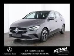 Mountain grau (metallic) Gebraucht 2024 Mercedes B200 Progressive Van / Kleinbus | 33.789 € (Teuer)