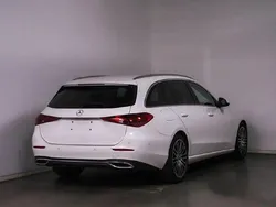 Weiss / polarweiß Gebraucht 2024 Mercedes C180 Avantgarde Edition Kombi | 35.552 € (Guter Preis)