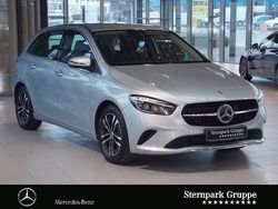 Lack hightechsilber Gebraucht 2024 Mercedes B200 Progressive Van / Kleinbus | 31.980 € (Guter Preis)